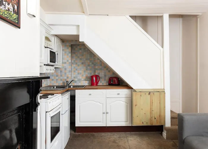 Discovery * Γουίτμπι